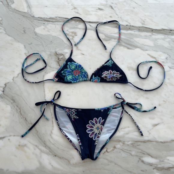 EMILIO PUCCI BLUE MULTI FLORAL BIKINI SIZE SIZE 42 / US 8 - Picture 3 of 16
